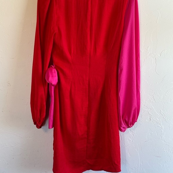 NWT Dress Day Red and Pink Satin V Neck Bishop Sleeve Wrap Dress Sz S - Picture 8 of 12